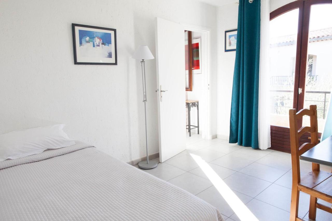 One-Bedroom Apartment,775046953:JPEG