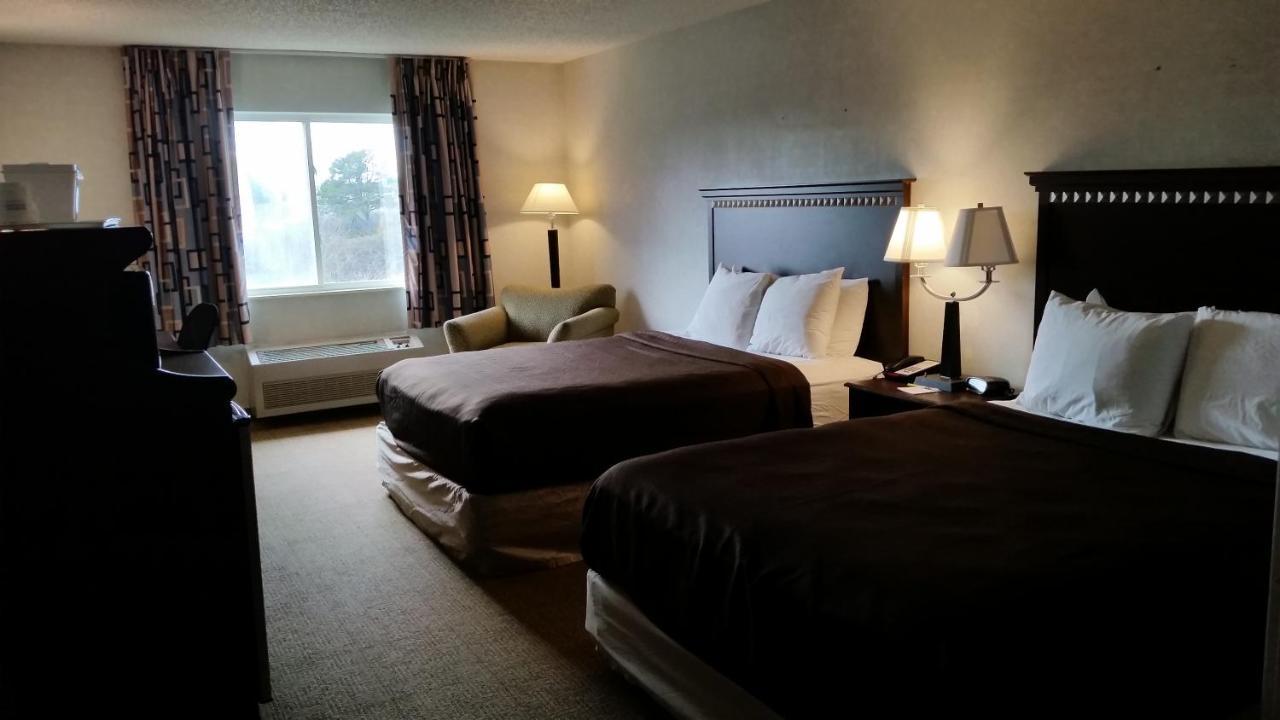 Deluxe Queen Room Two Queen Beds Non-Smoking