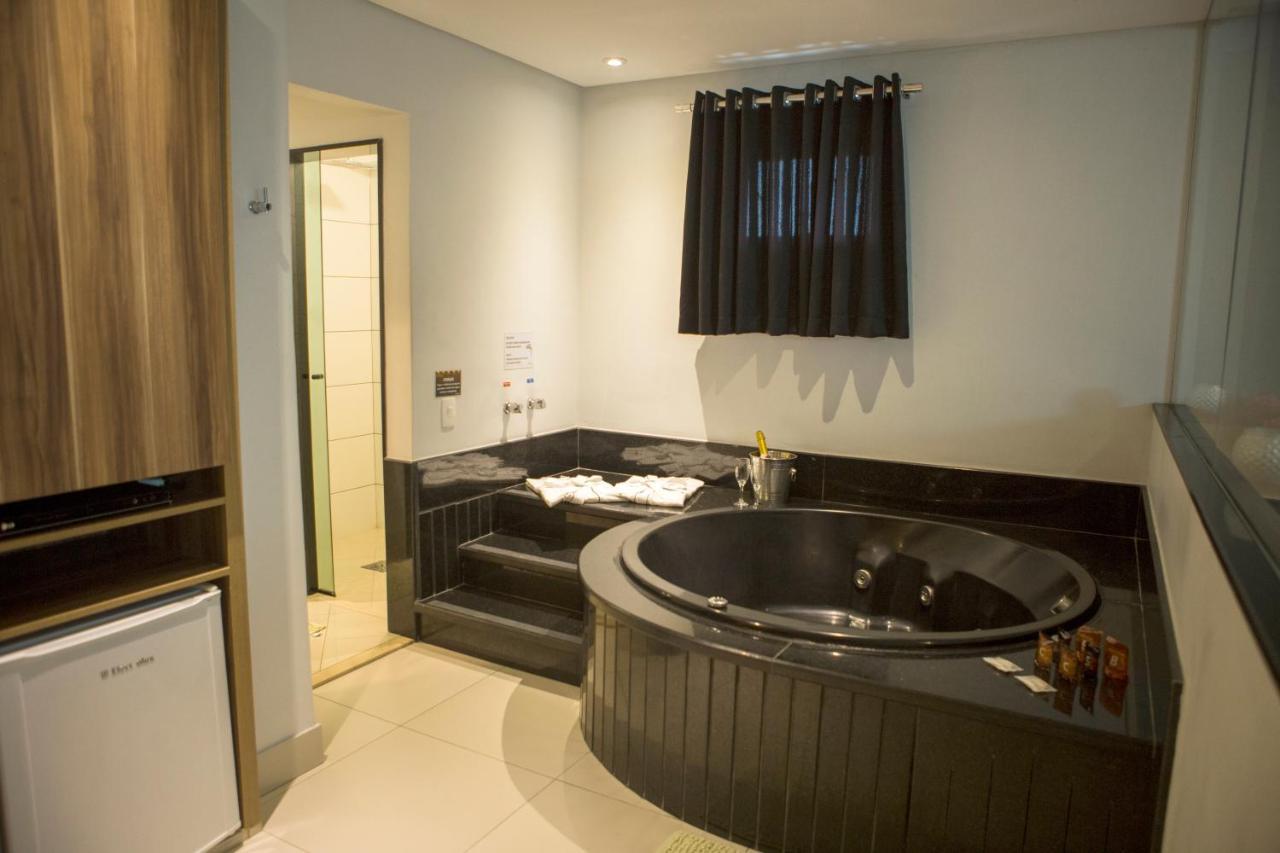 Deluxe Double Room Hot Tub,775712170:JPEG