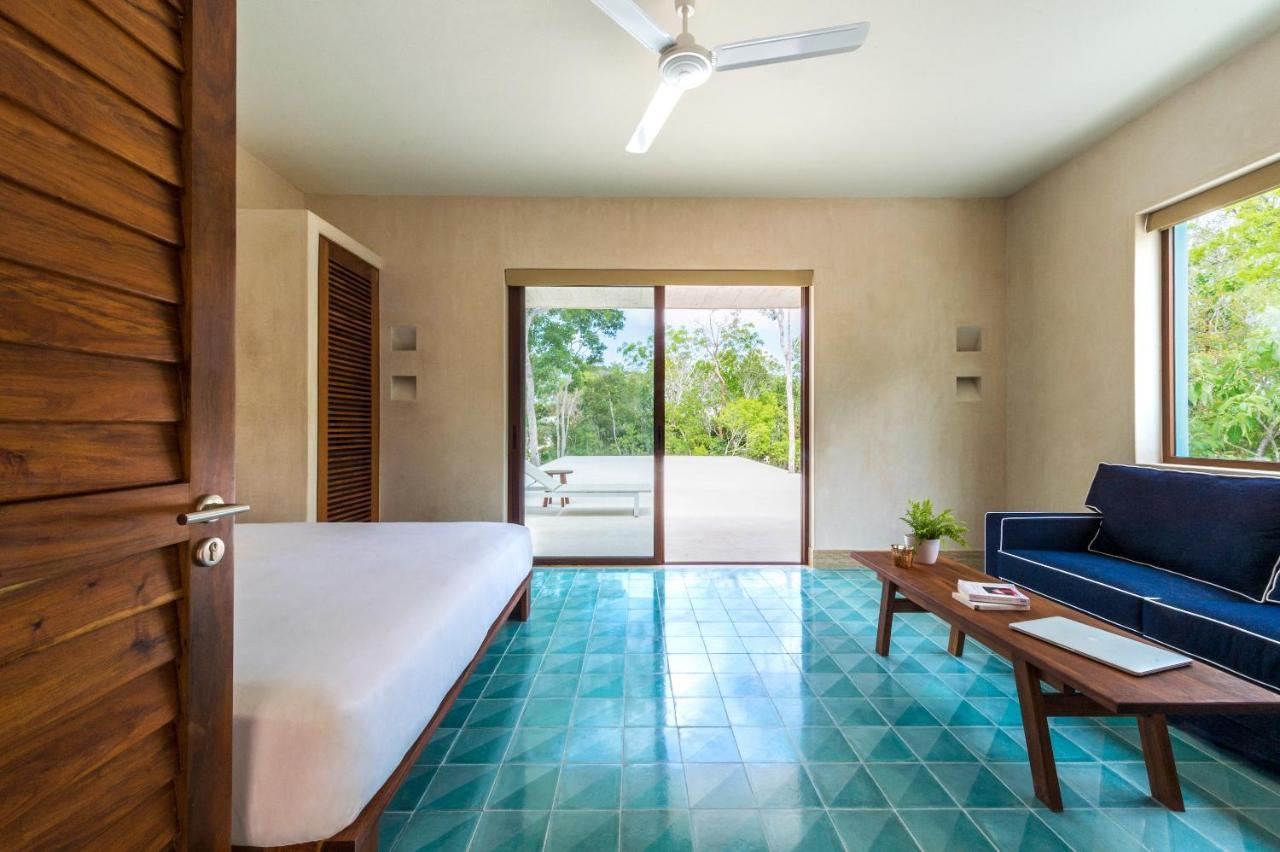 Hideaway Royal Suite