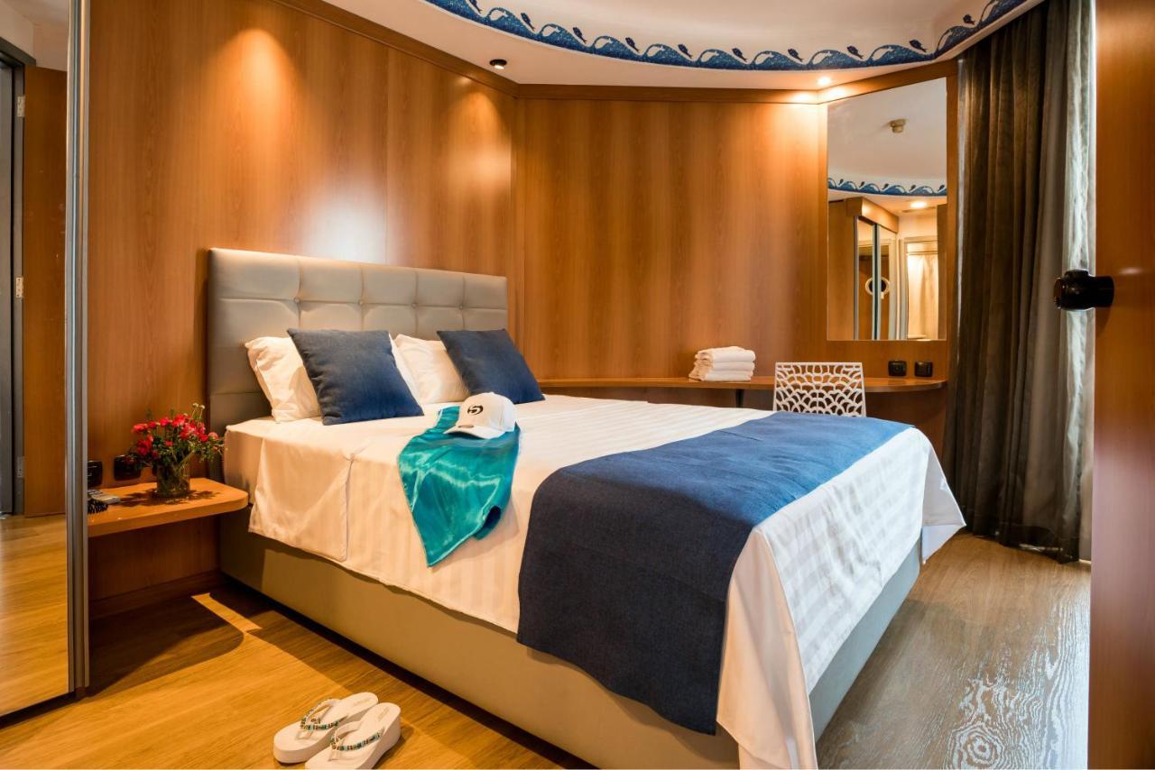 Superior Deluxe Suite 2 RoomBalcony & Kitchenette 50m²,752848655:JPEG