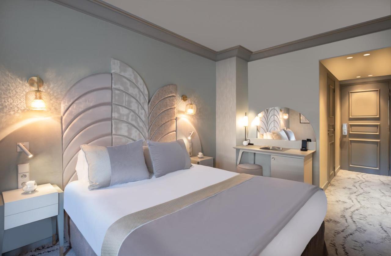 Classic Double Room,776378419:JPEG
