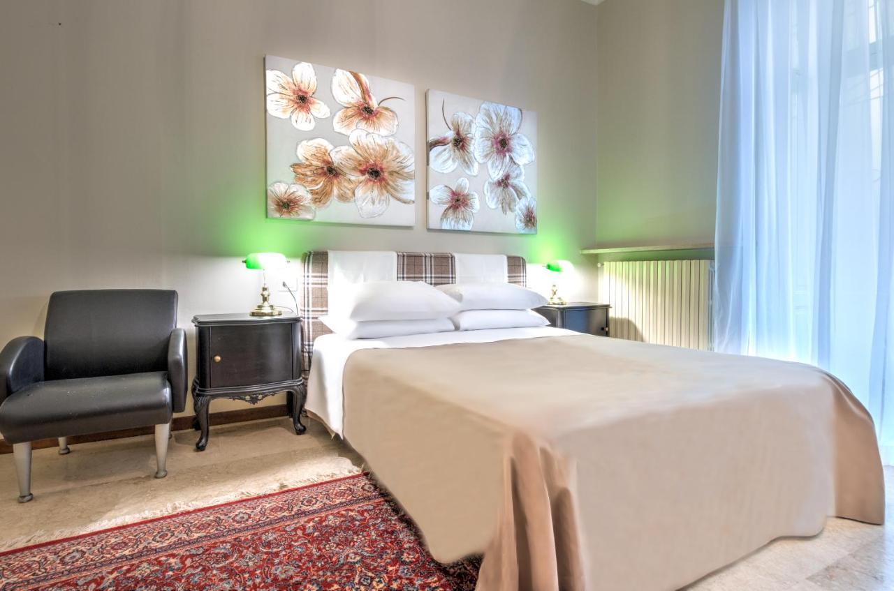 Standard Double Room,776698234:JPEG