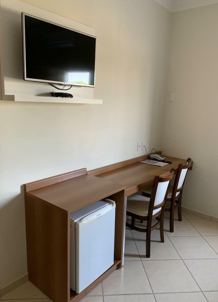 Double Room,1108266318:JPEG