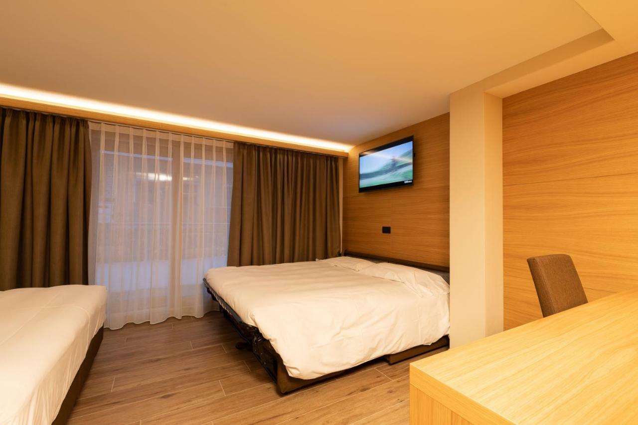 Double Room Balcony,778961274:JPEG