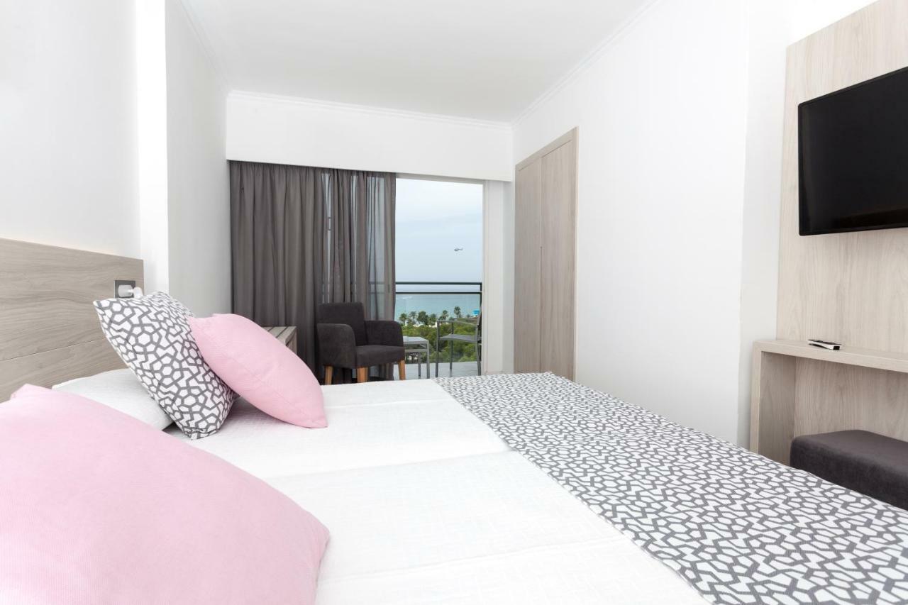 Standard Double Room Side Sea View