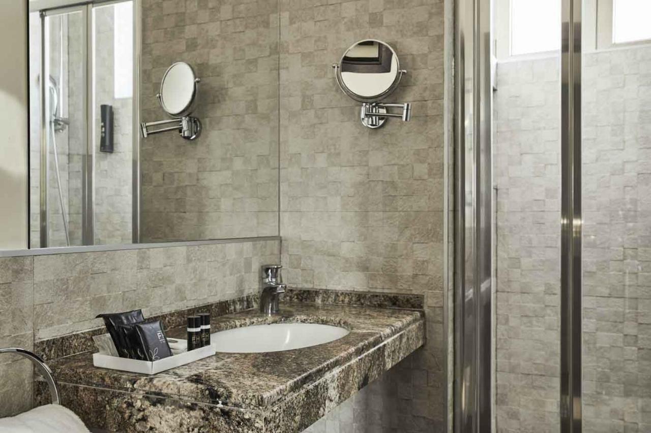 Premium Double Room,886310536:JPEG