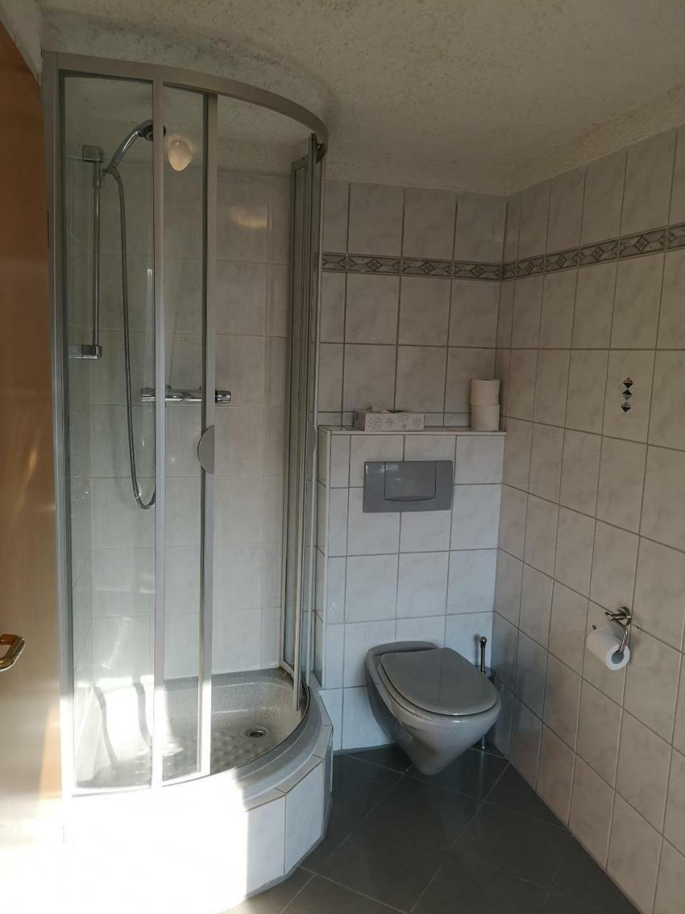 Duplex Studio,779136825:JPEG