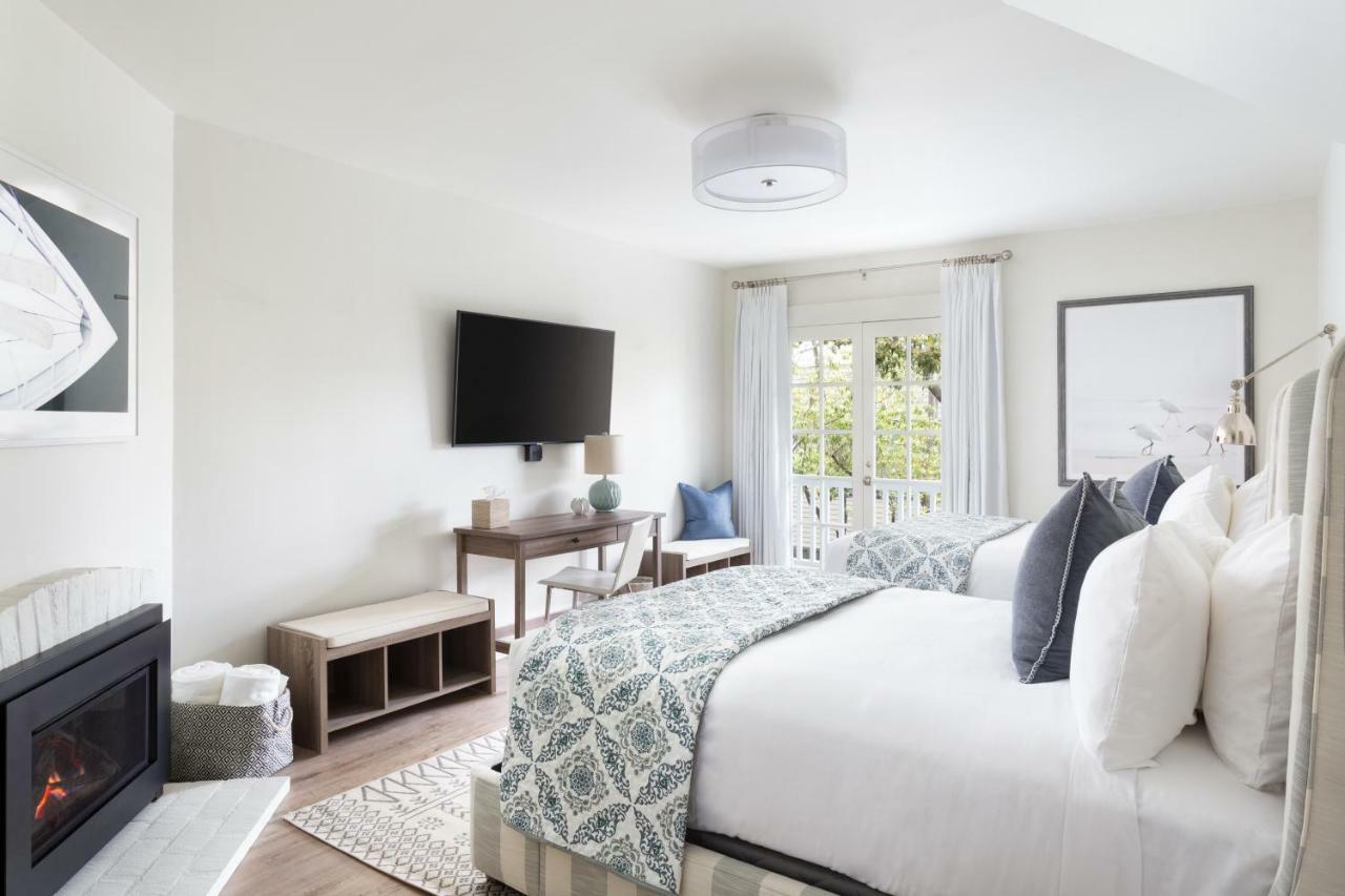 Double Room,779211618:JPEG