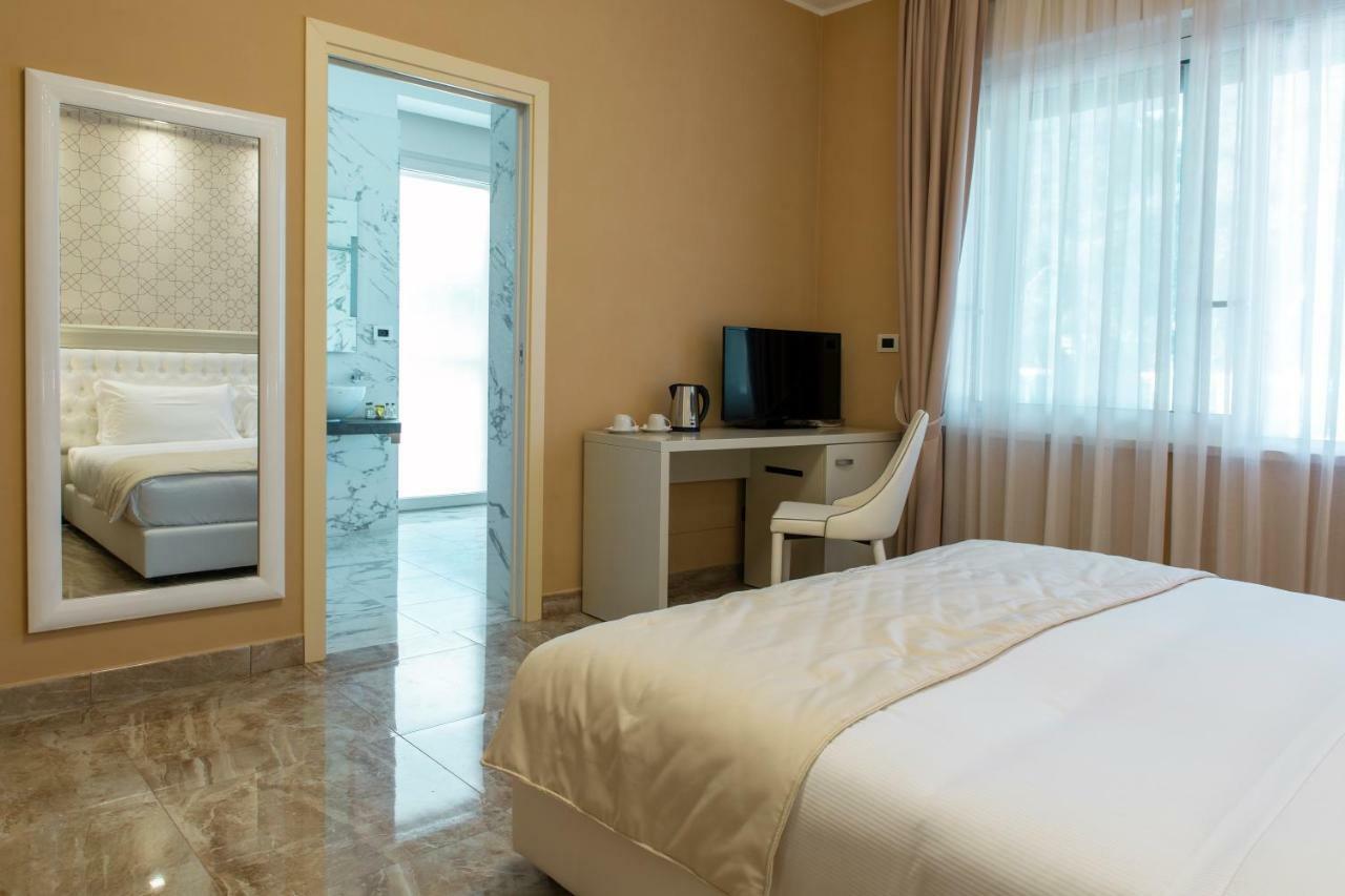 Premium Quadruple Room