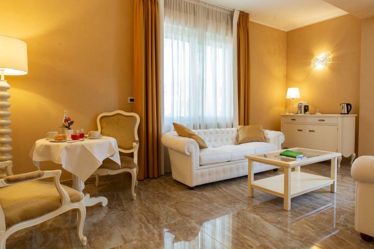 Deluxe Junior Suite