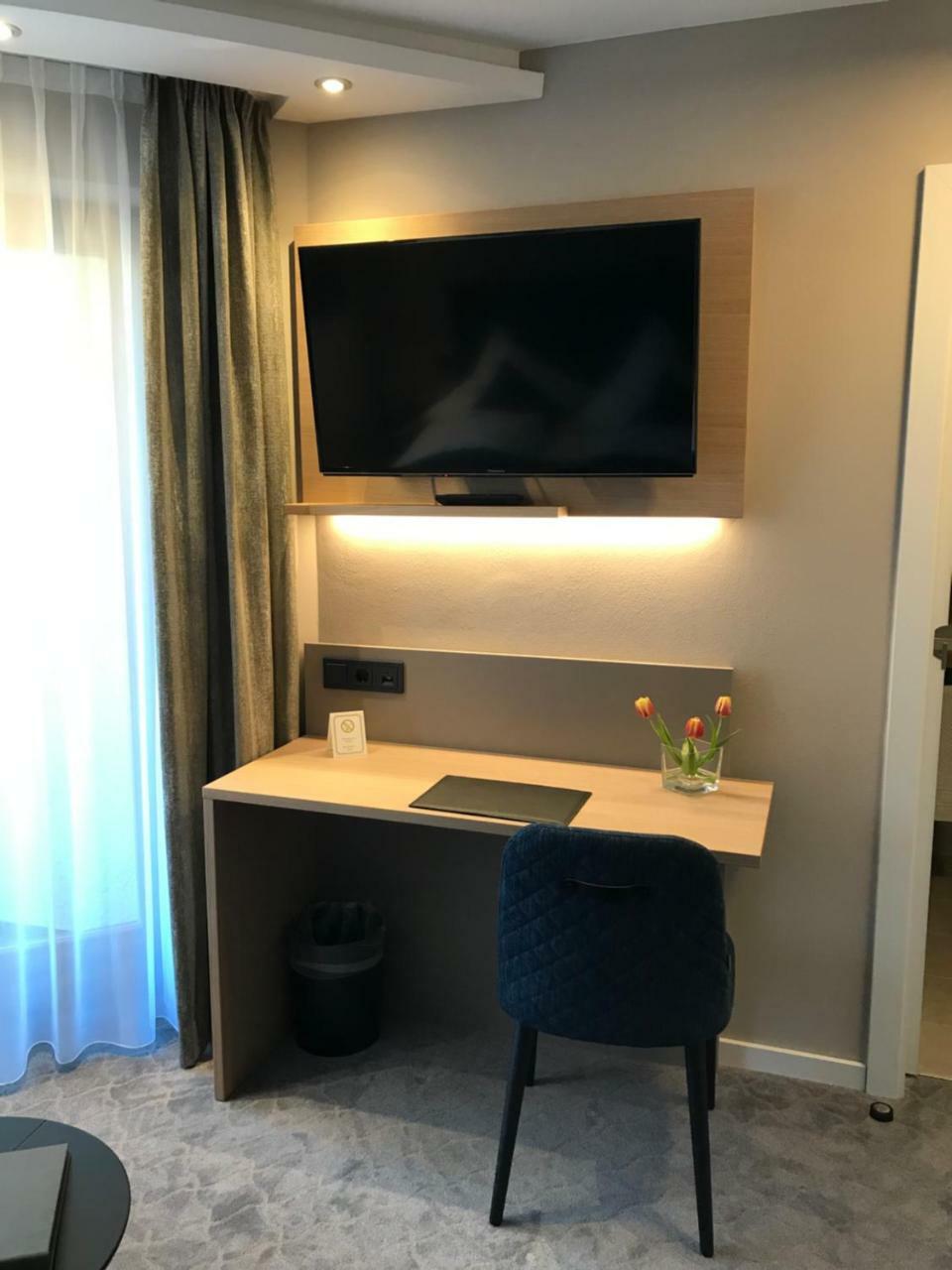 Double Room with Balcony,779270736:JPEG