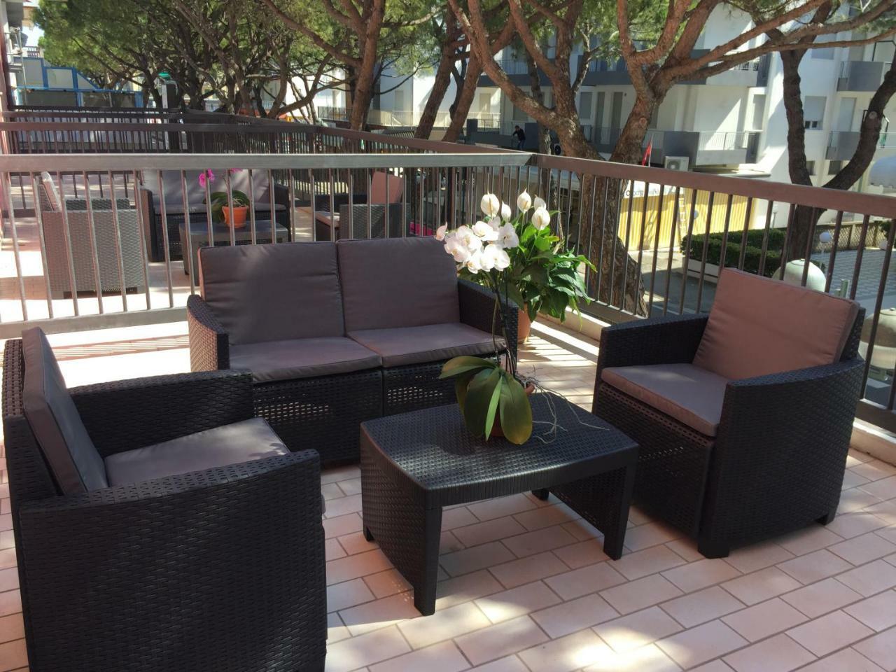 Deluxe Double or Twin Room Balcony