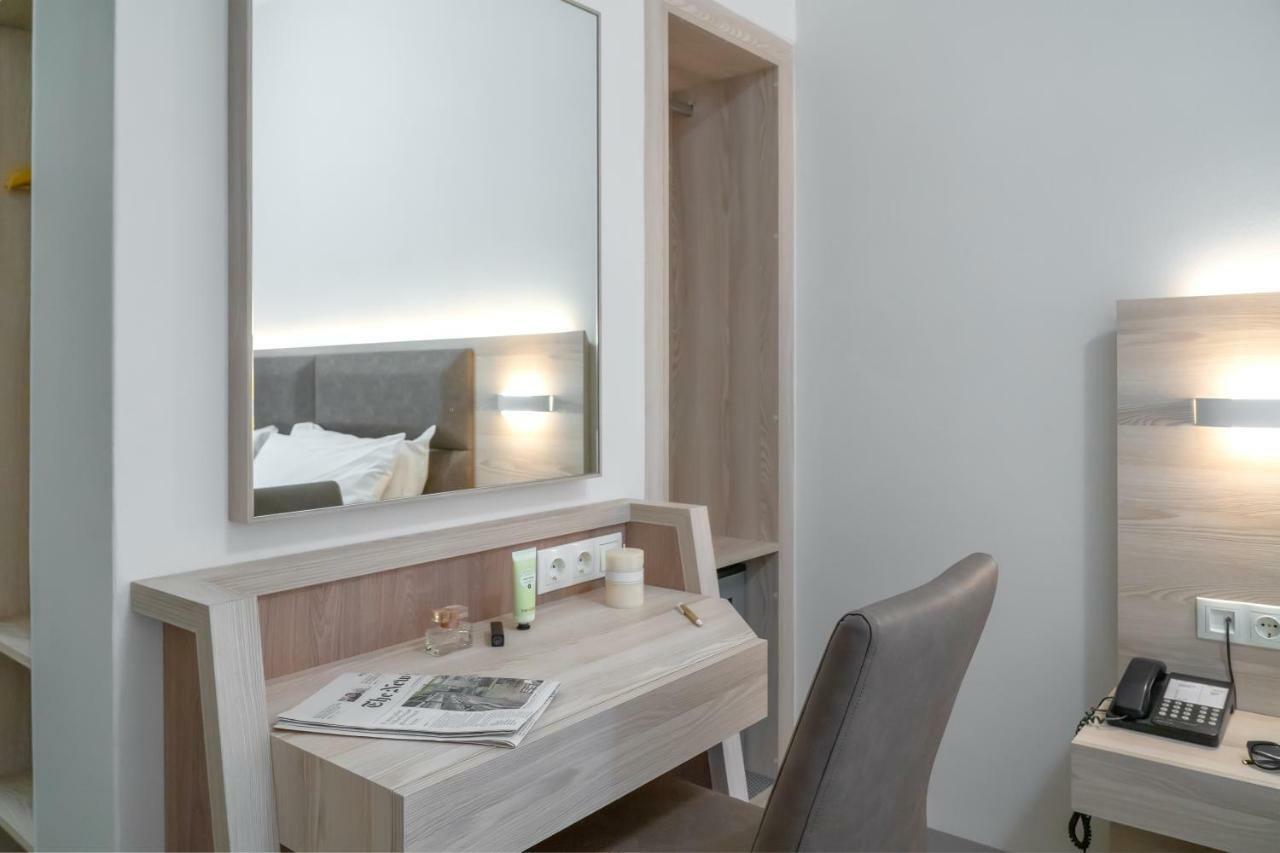 Double or Twin Room Balcony,1436528440:JPEG