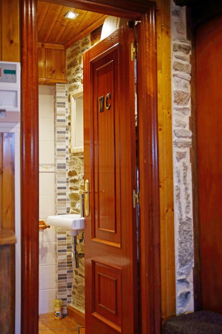 Quadruple Room Private Bathroom