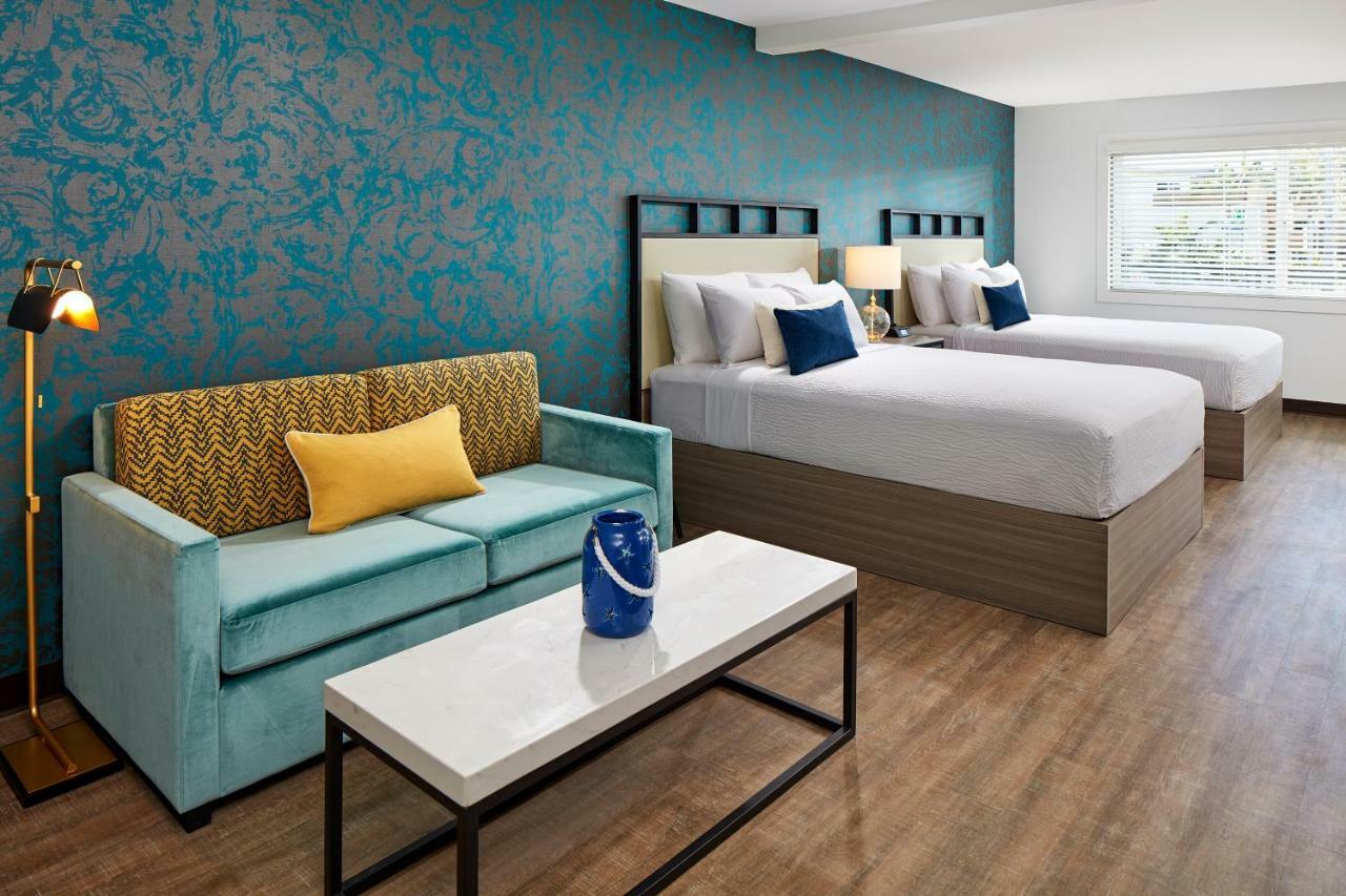 Deluxe Double Room Extra Bed