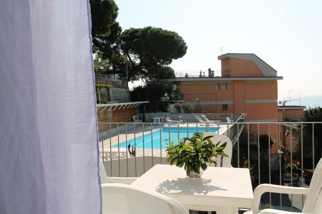 Two-Bedroom Apartment Terrace,908474353:JPEG