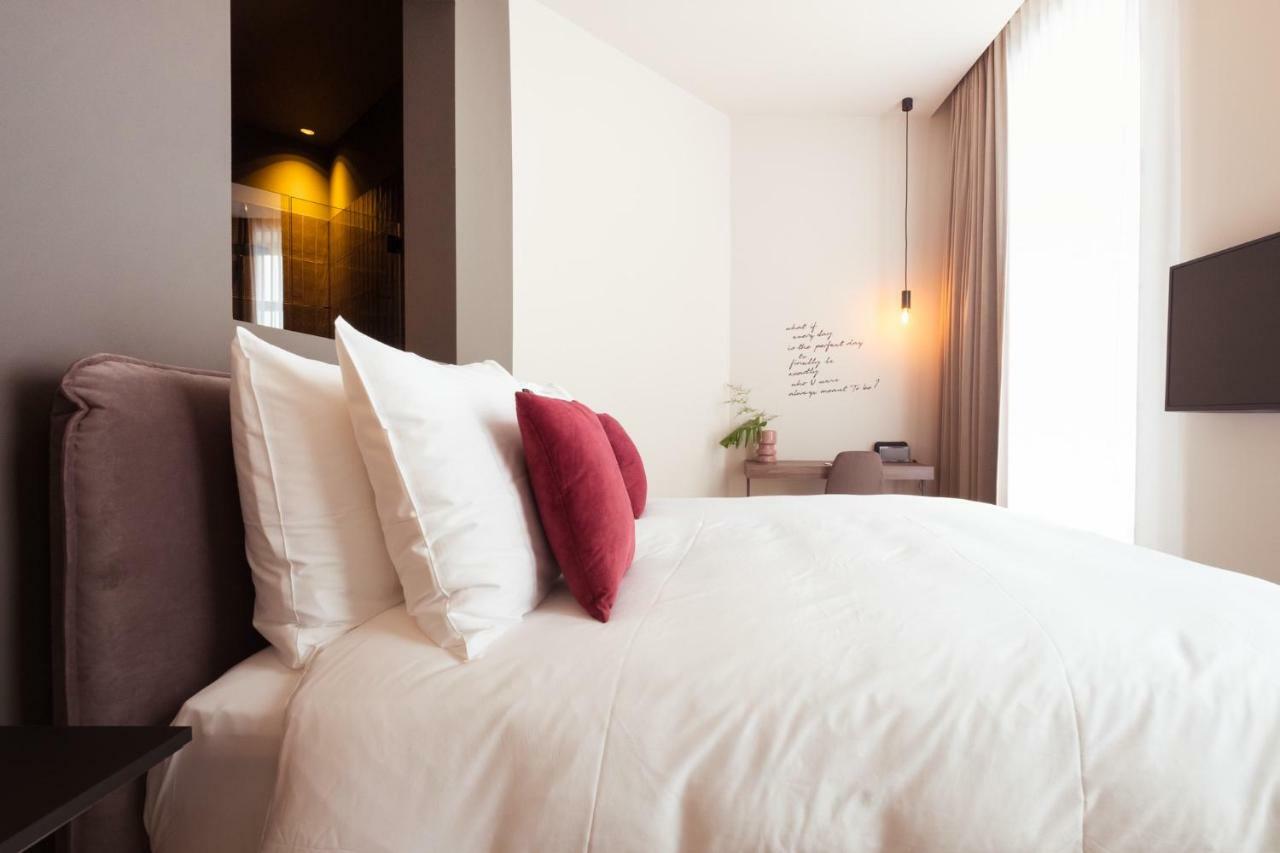 Standard Double Room,1233917081:JPEG