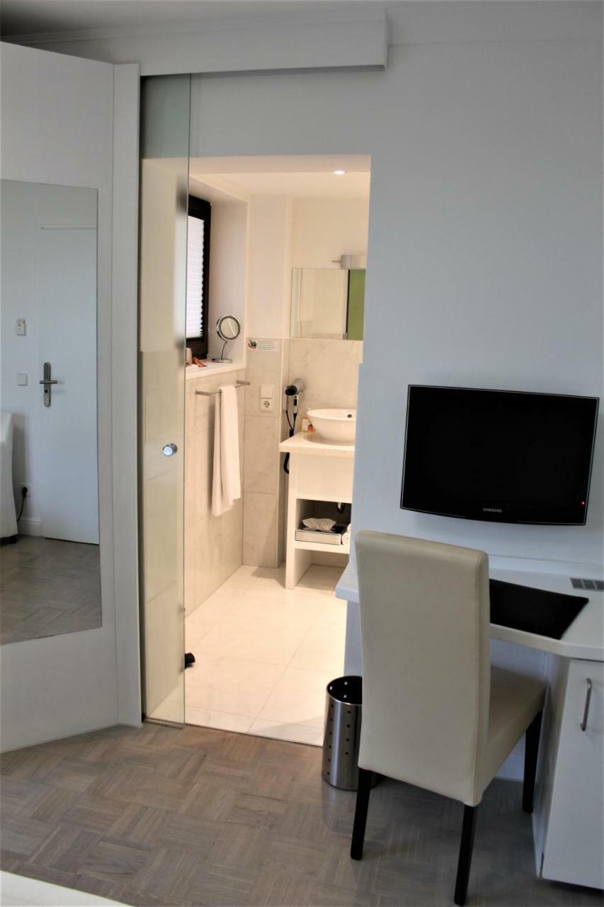 Small Double Room