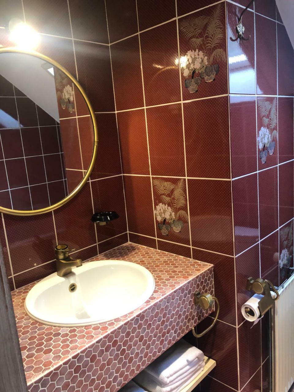 Small Twin Room