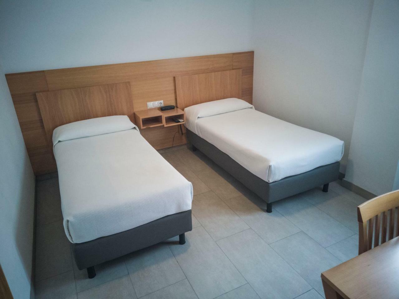Twin Room,781076010:JPEG