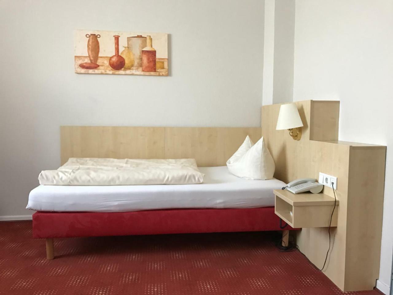 Budget Single Room,1551855190:JPEG