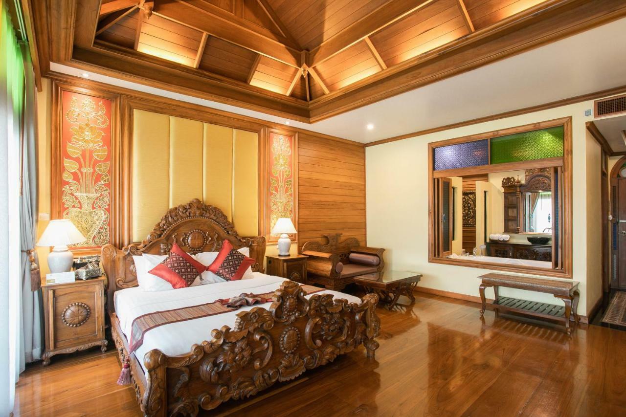 Luxury King Bed Spa bathtub Private Balcony,784017363:JPEG