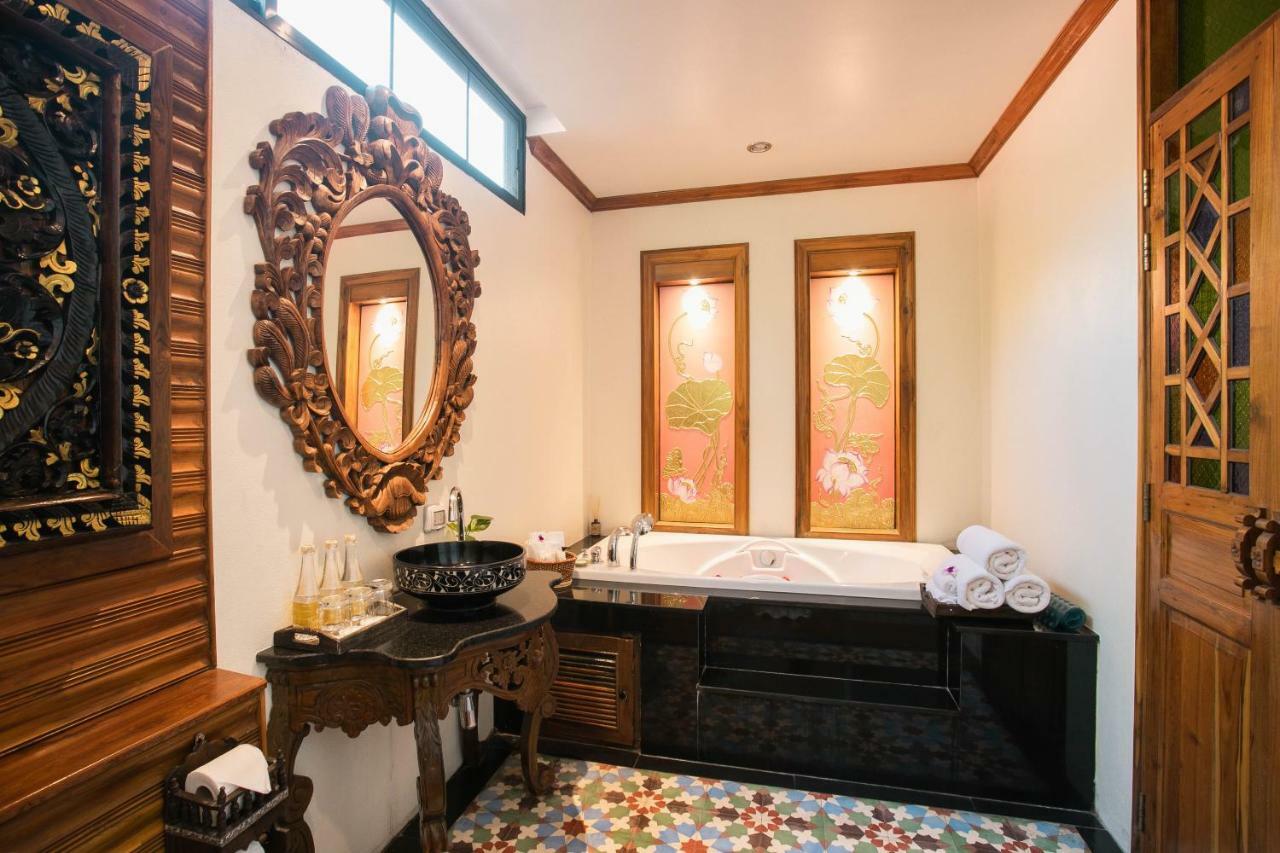 Superior Triple Room Spa Bath