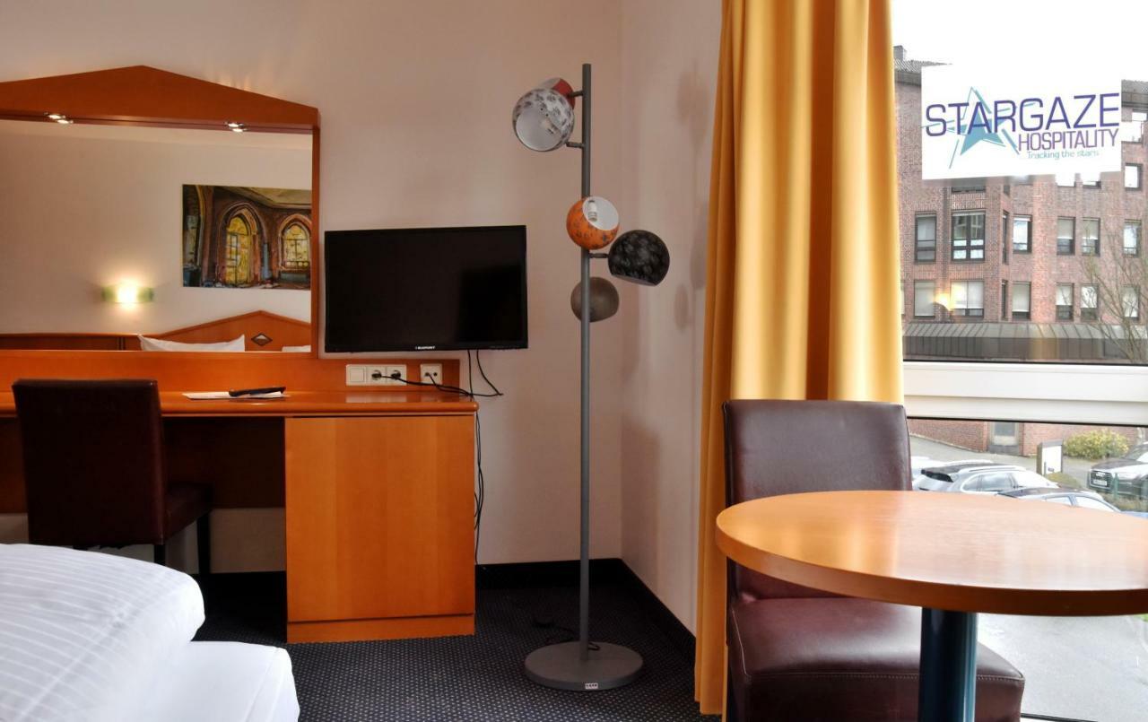 Standard Single Room,784071879:JPEG