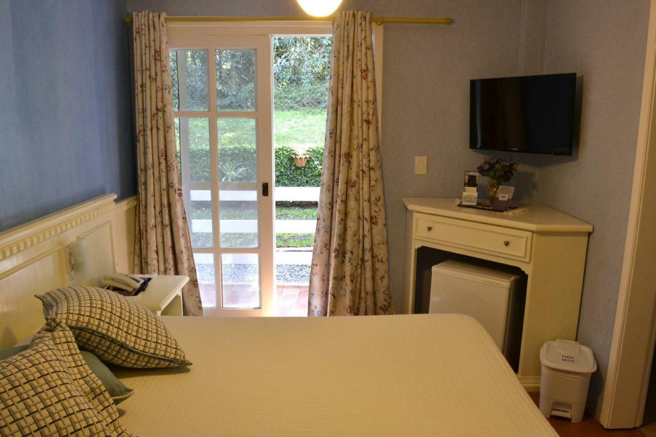 Quarto Duplo Standard