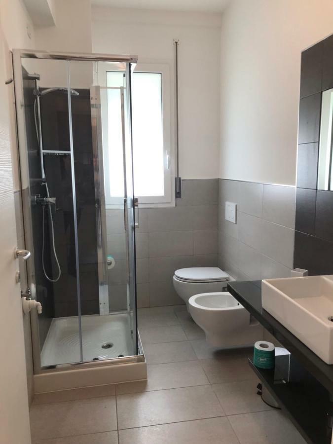 Studio Apartment,784160817:JPEG