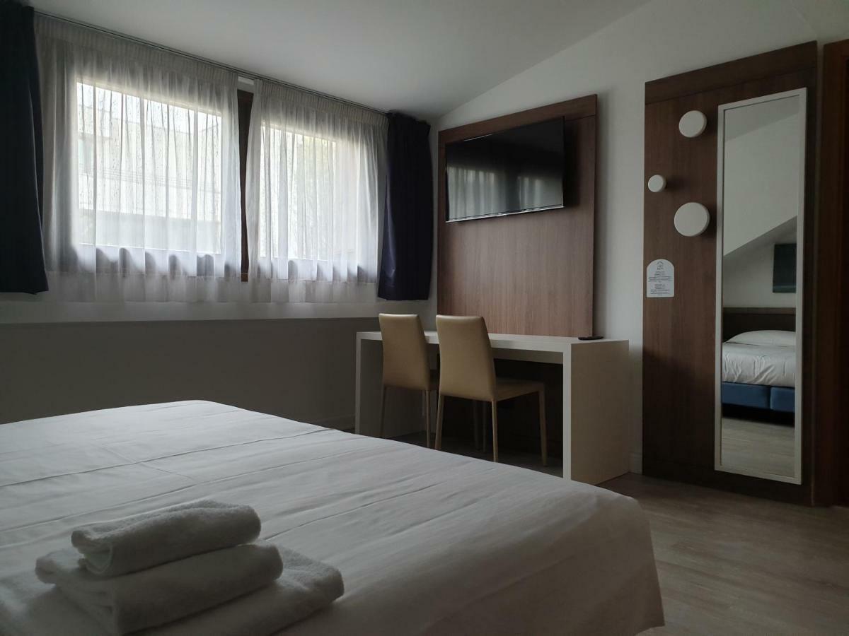 Basic Double Room