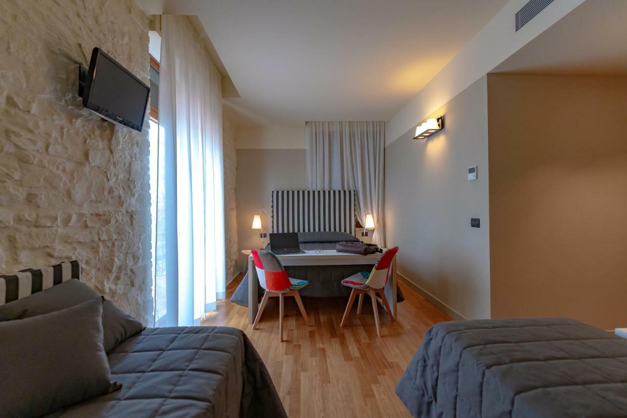 Superior Quadruple Room,789439008:JPEG