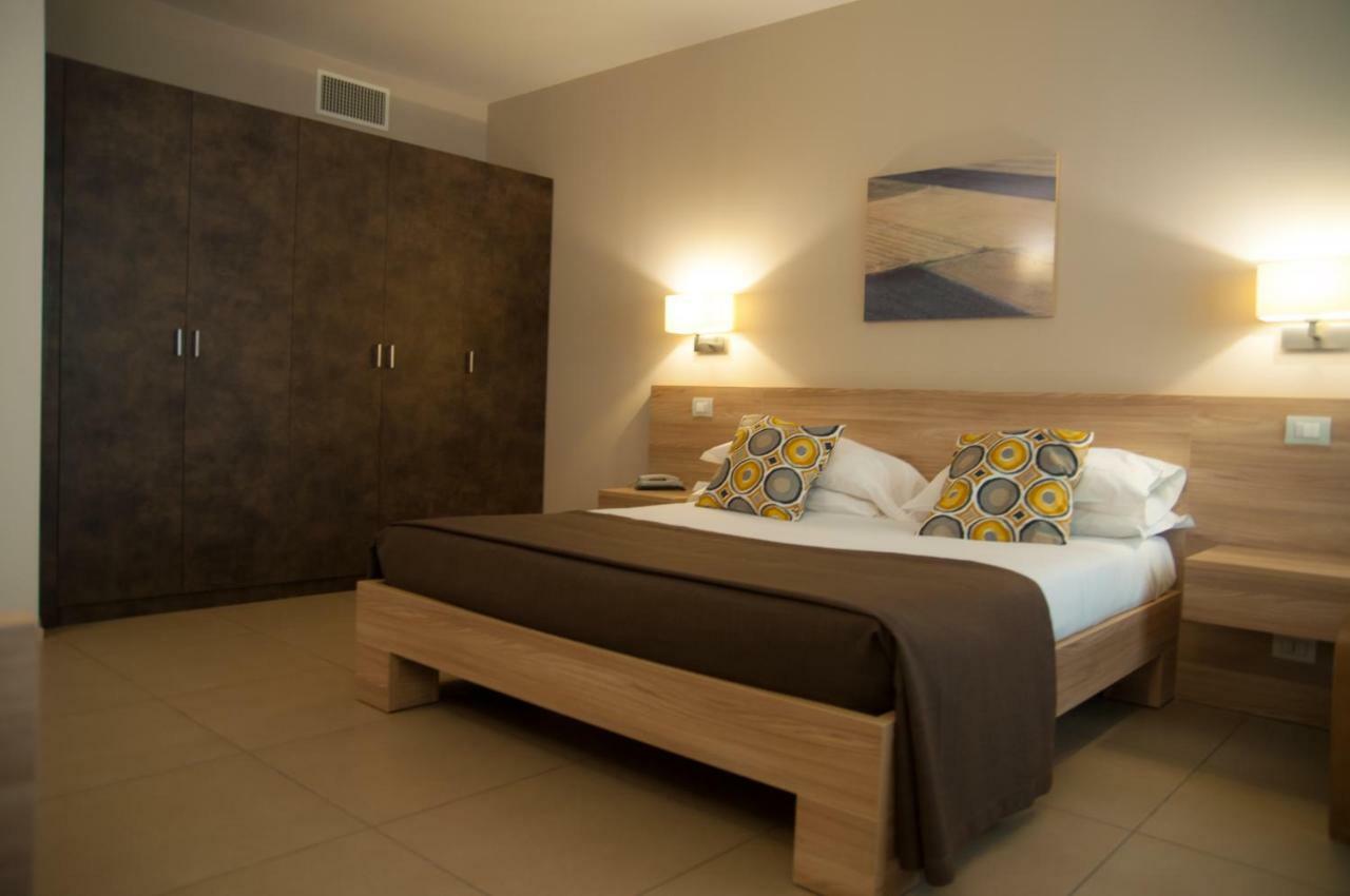 Double Room disabled access,784394244:JPEG