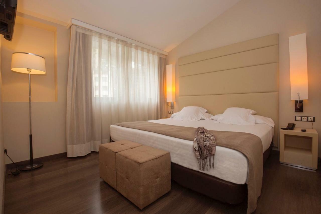 Junior Suite,784459032:JPEG