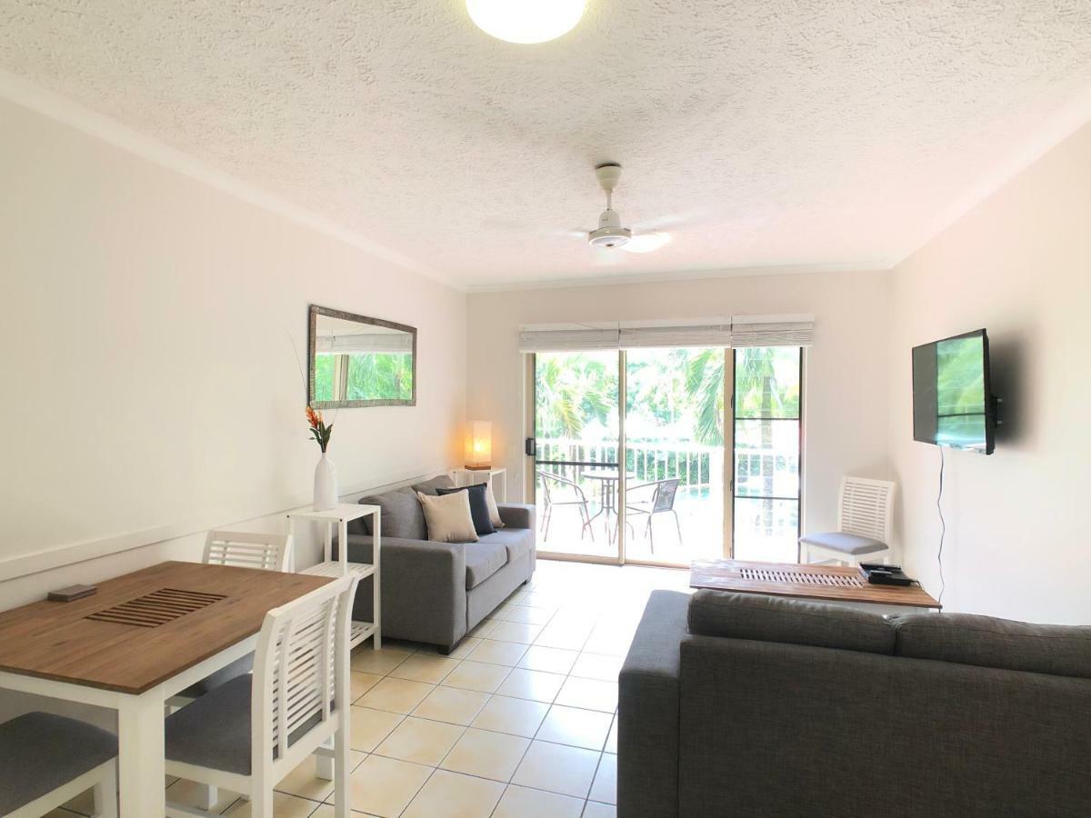 Premium One-Bedroom Apartment Garden View
