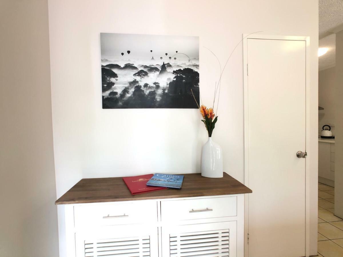 Premium One-Bedroom Apartment Garden View