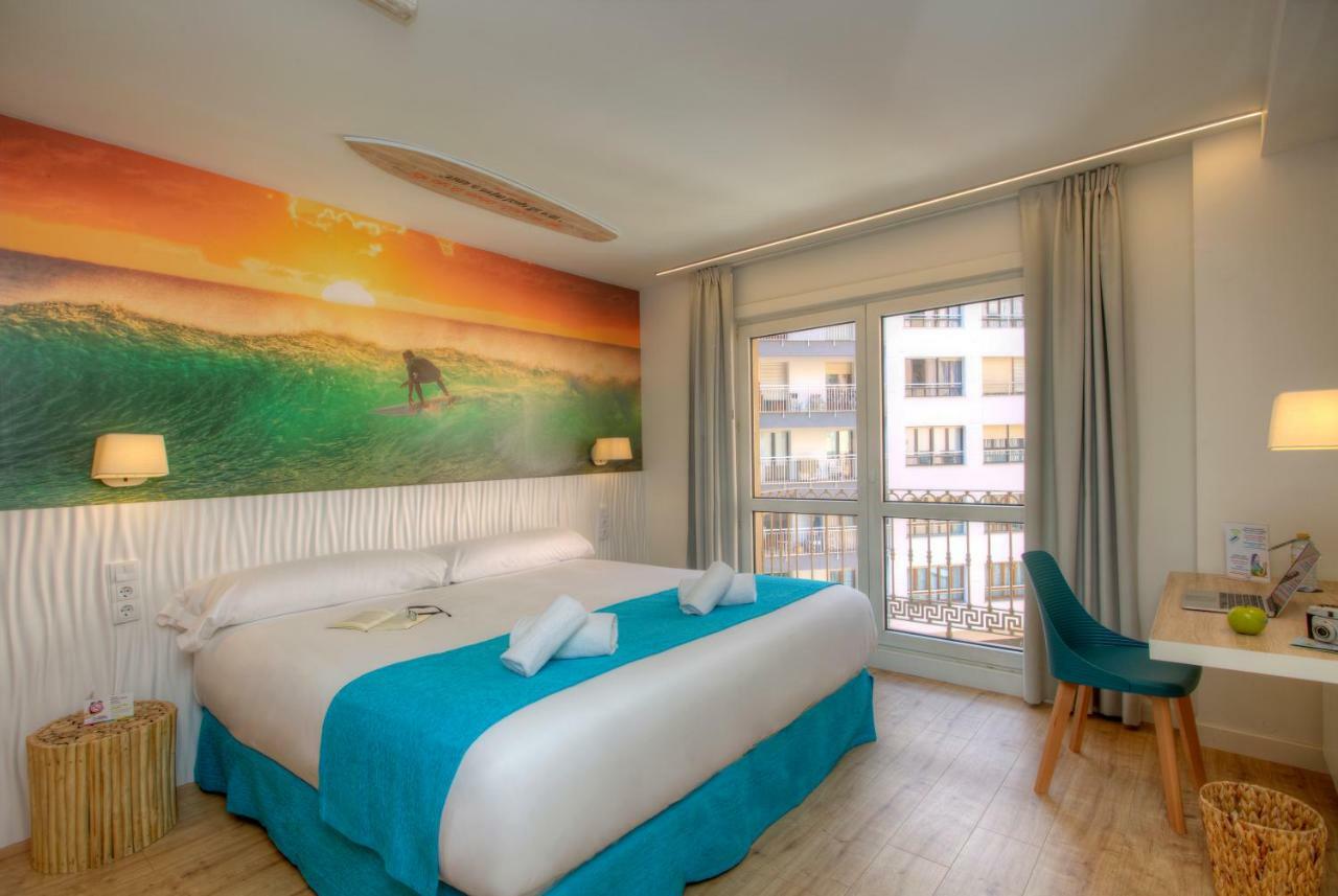 Standard Double Room,785782536:JPEG