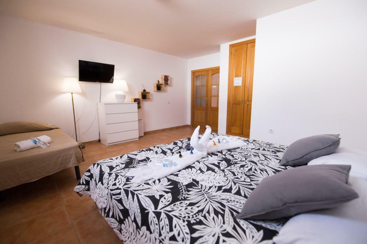 Extra Large Room
