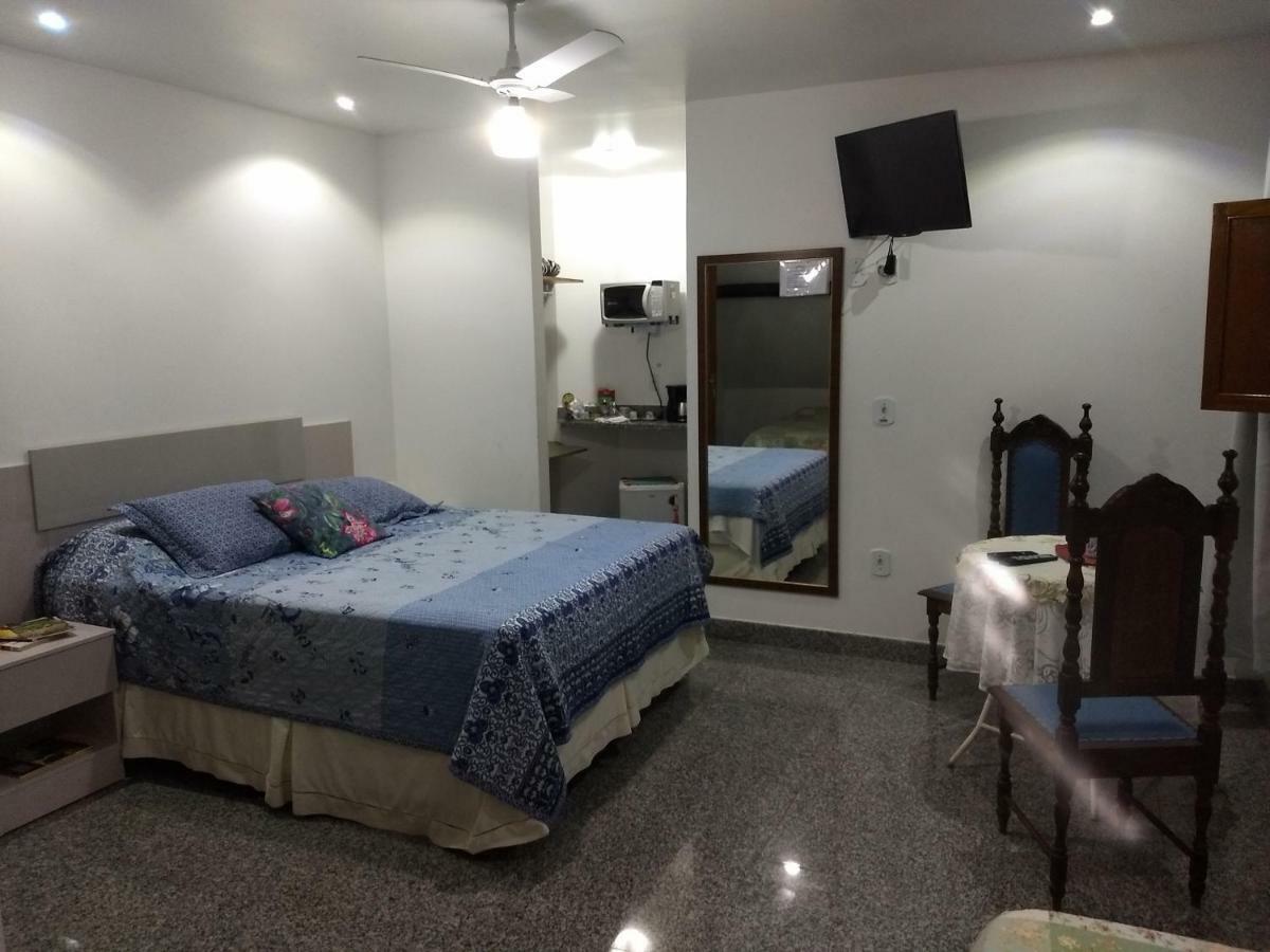 Deluxe Queen Suite