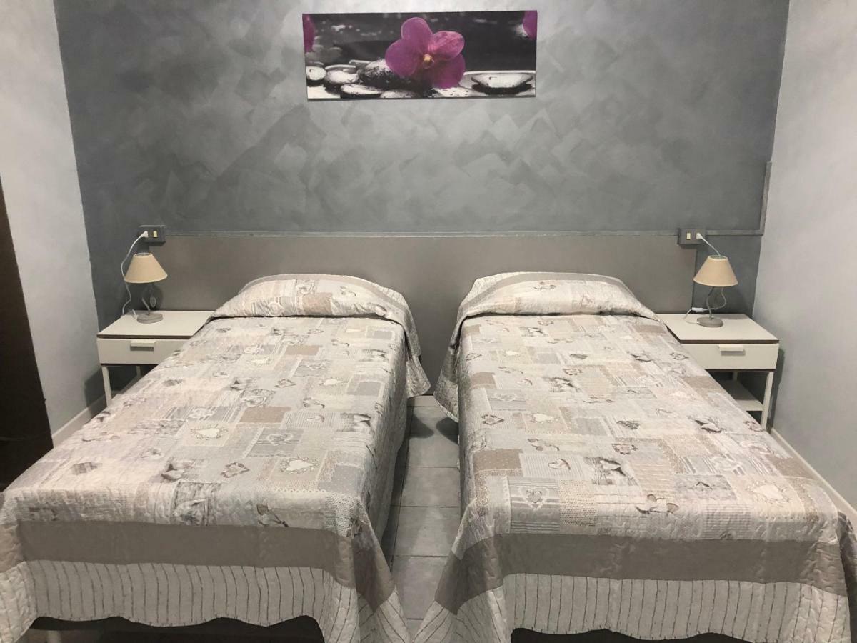 Double or Twin Room,786756144:JPEG