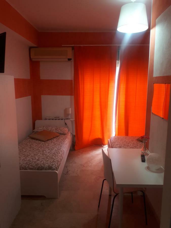 Twin Room Private Bathroom