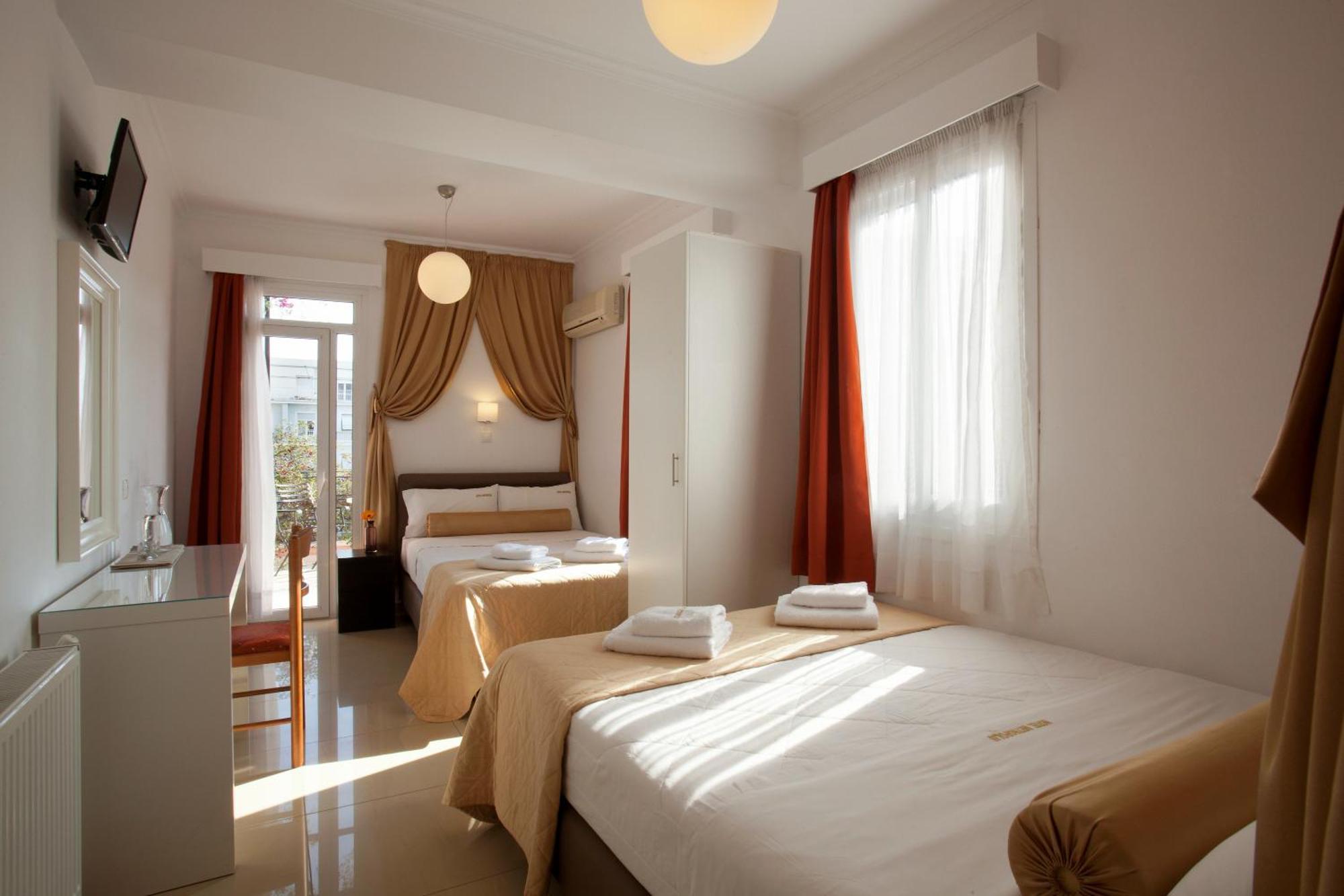 Family Room Acropolis View