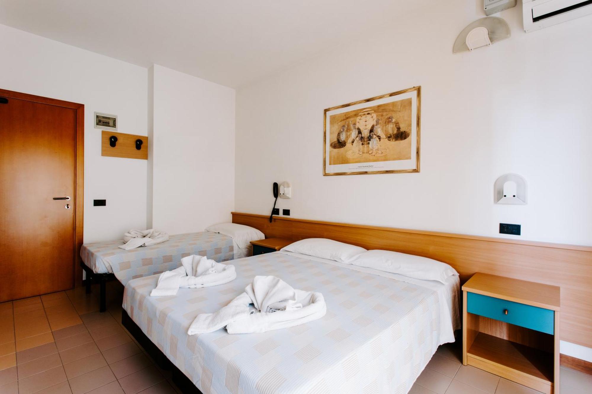 Superior Double Room,789323340:JPEG