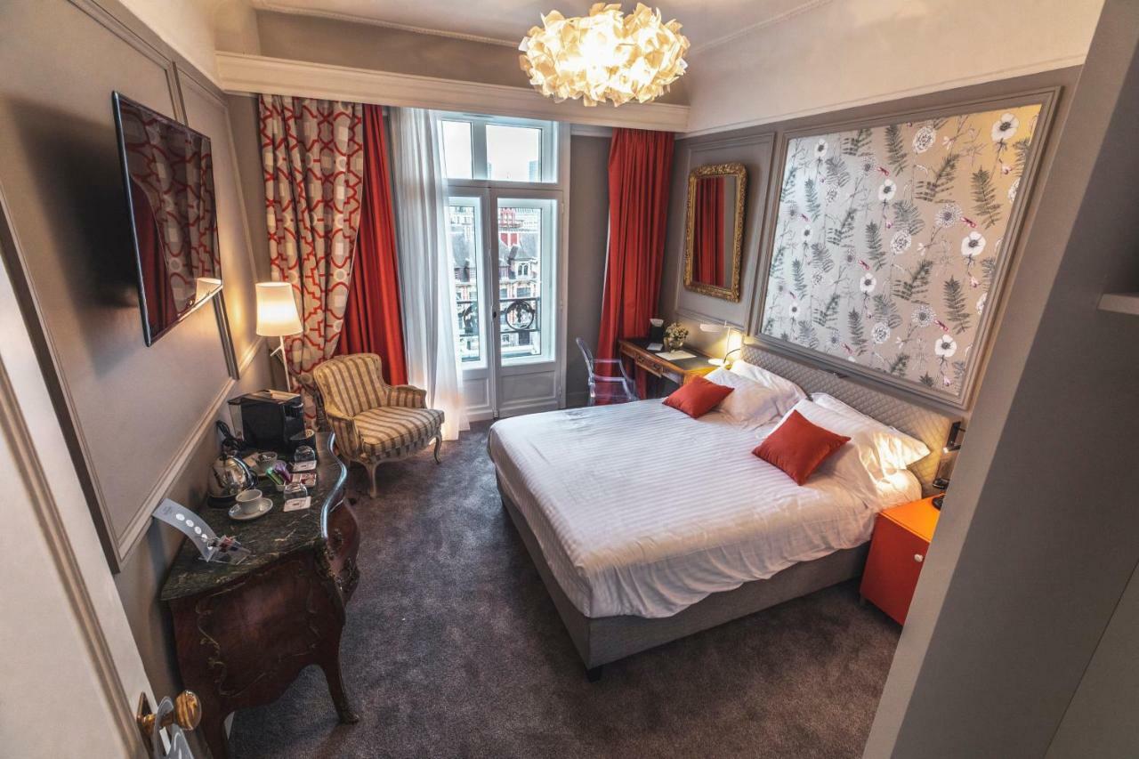 Prestige Room - Grand Place view,789339231:JPEG