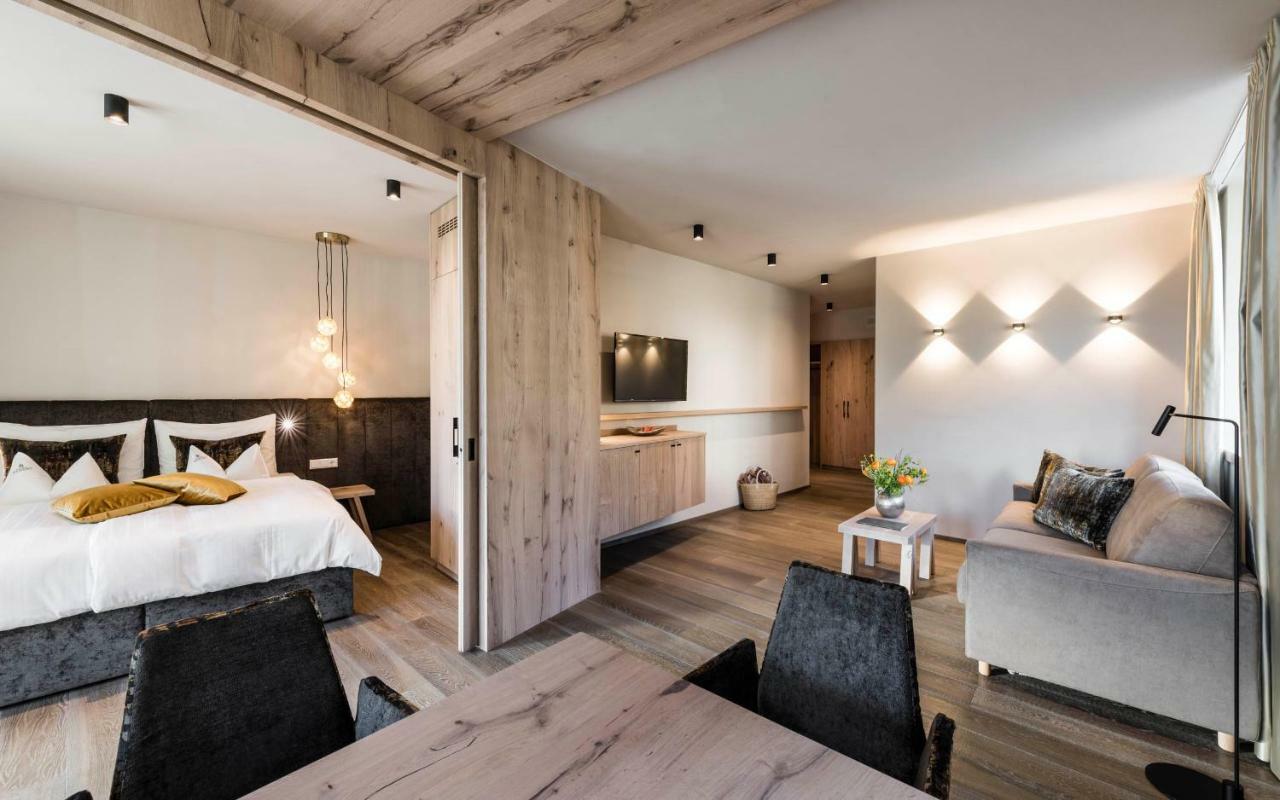 Two-Bedroom Suite,789588933:JPEG