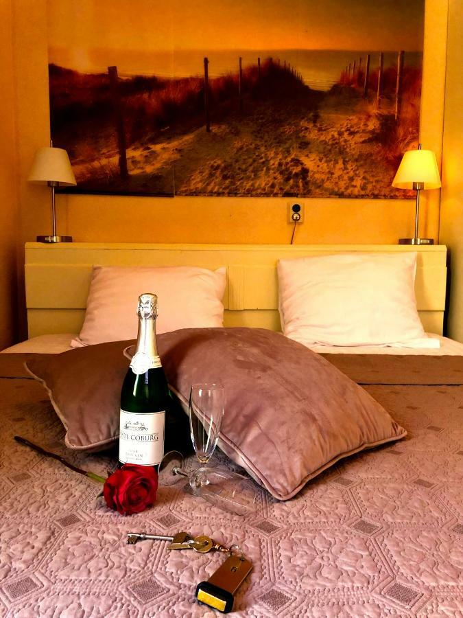 Twin or Double Room,1516405711:JPEG