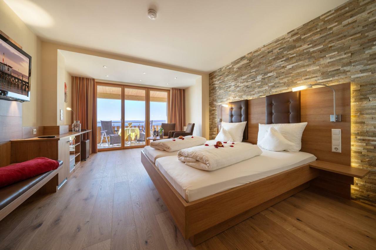 Comfort Double Room Balcony Lake View