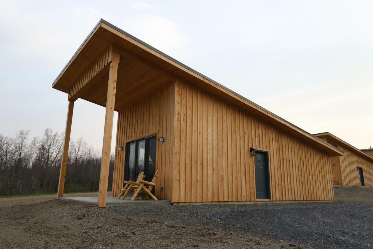 One-Bedroom Chalet,1628682102:JPEG