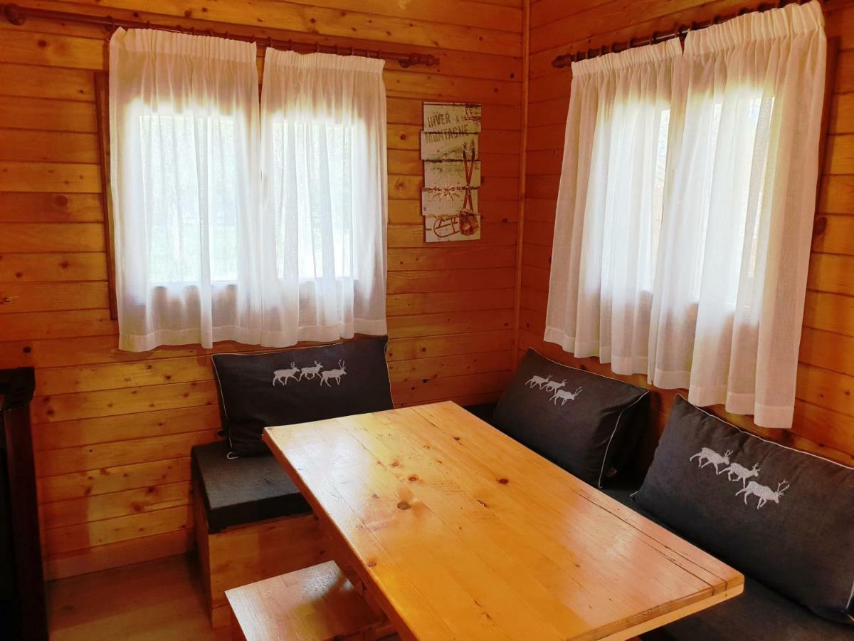 Wood Cabin